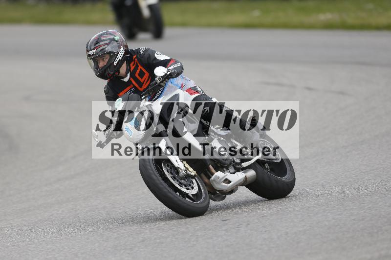 /09 19.04.2026  Caremotion get faster ADR/Gruppe gruen/18